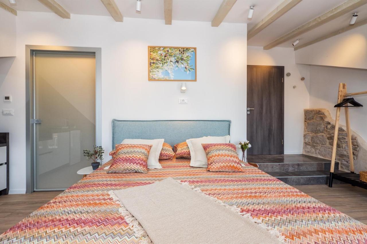Lucio Suites Spalato Esterno foto